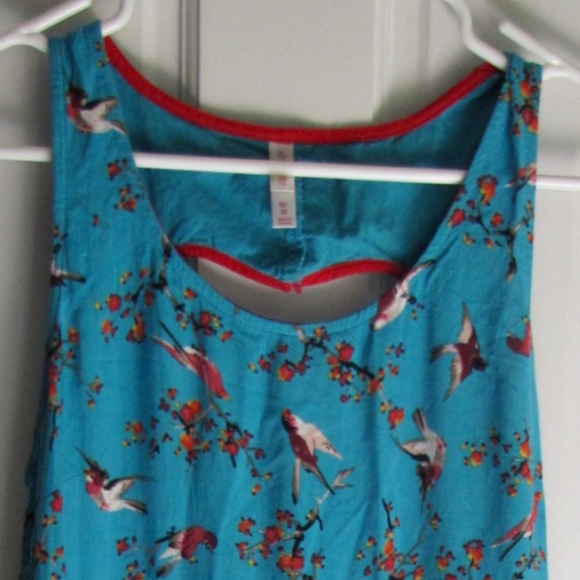 Bird Pattern Spring Sundress with Heart-cut back - Picture 3 of 3